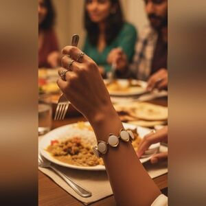 MCM unique Karu Arke Thermoset Link Bracelet Moonglow Lucite Geometric